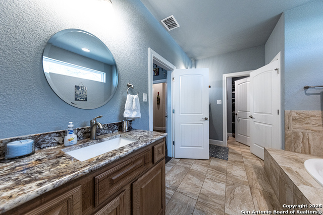 Image 18 of 34 For 200 S Calvin Barrett