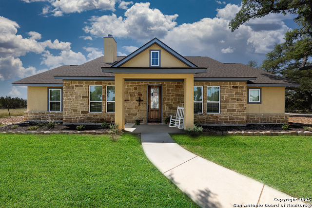 Image 2 of 34 For 200 S Calvin Barrett