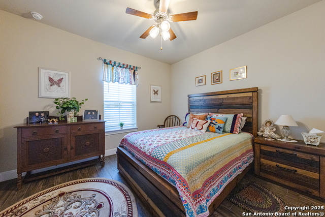 Image 22 of 34 For 200 S Calvin Barrett