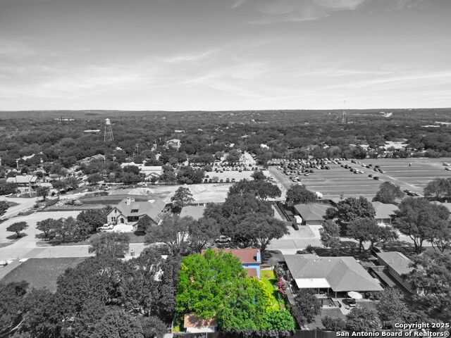 Image 34 of 35 For 1618 Sunnybrook