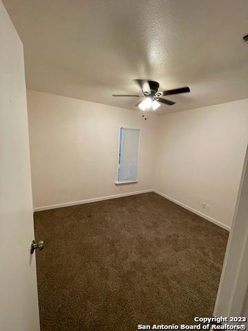 Image 11 of 12 For 7026 Spring Leaf St