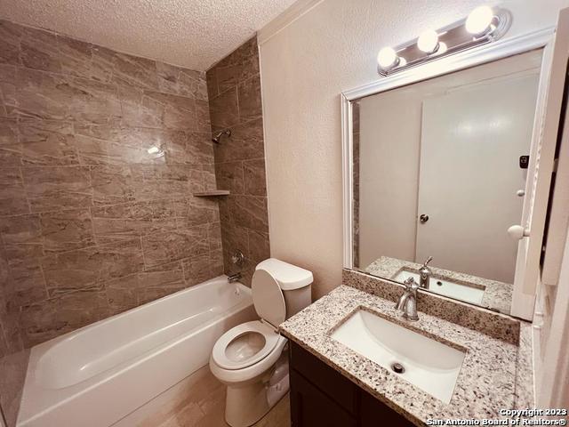 Image 6 of 12 For 7026 Spring Leaf St
