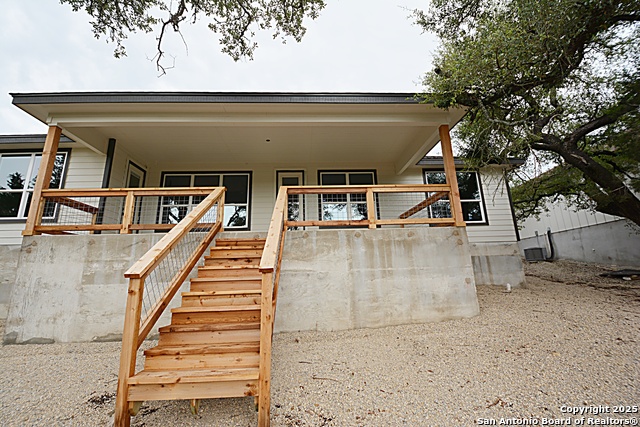 Image 12 of 13 For 1513 Redwood