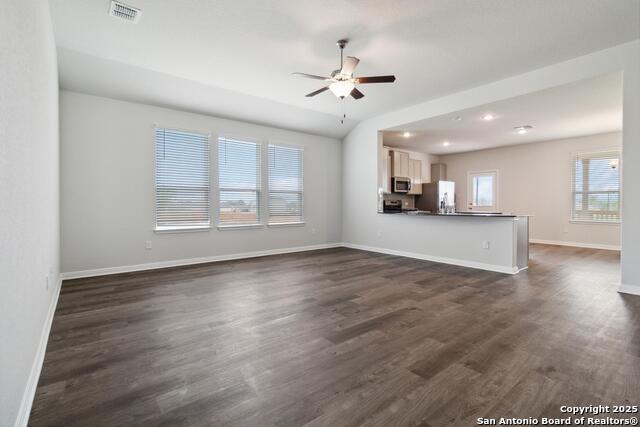 Image 4 of 30 For 1619 Vista View Drive