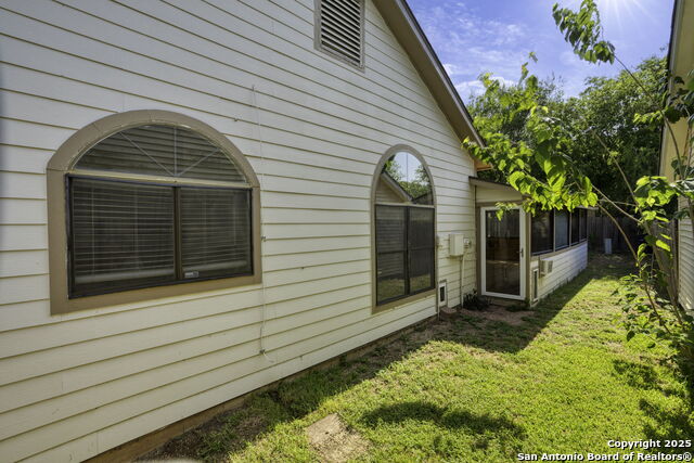 Image 17 of 19 For 6158 Valley Clfs