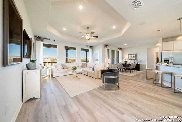 Image 2 of 35 For 1562 Vista View Drive
