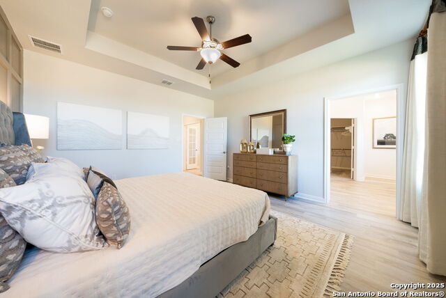 Image 28 of 35 For 1562 Vista View Drive