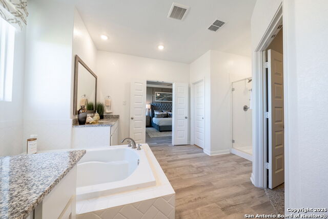 Image 32 of 35 For 1562 Vista View Drive