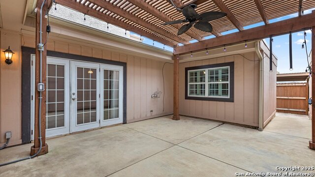 Image 17 of 29 For 6750 Crown Ridge