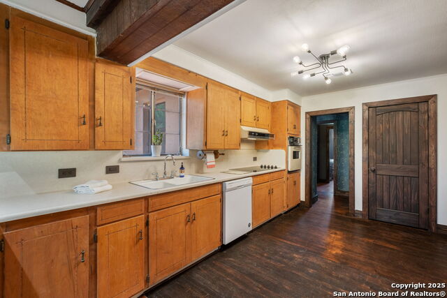 Listing photo id 19 for 13132 State Highway 16