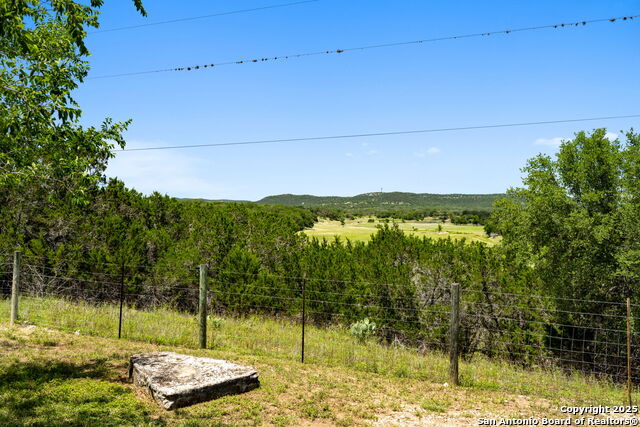 Listing photo id 26 for 13132 State Highway 16