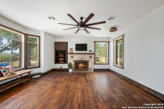 Listing photo id 2 for 13132 State Highway 16