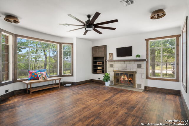 Listing photo id 4 for 13132 State Highway 16