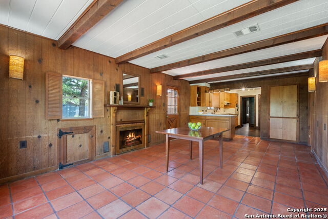 Listing photo id 7 for 13132 State Highway 16