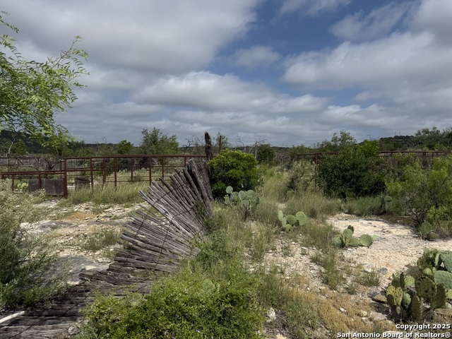 Listing photo id 30 for Tbd Murray Ranch Road