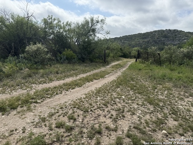 Listing photo id 32 for Tbd Murray Ranch Road