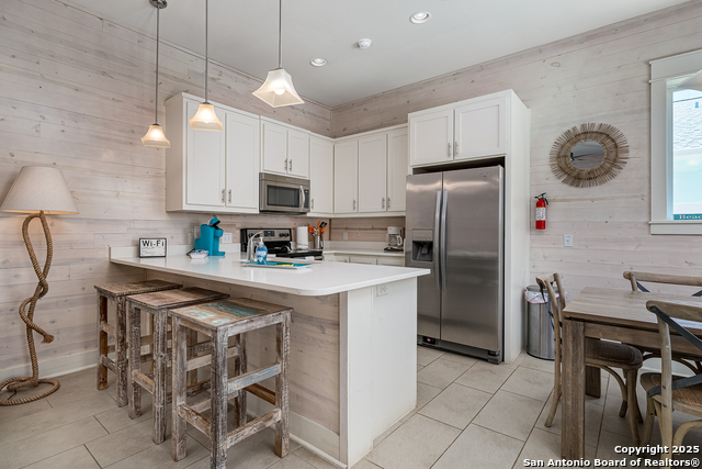 Image 10 of 27 For 2821 11th 102