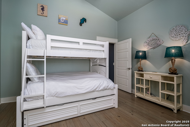 Image 22 of 27 For 2821 11th 102