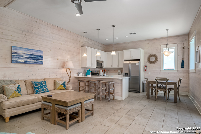 Image 5 of 27 For 2821 11th 102