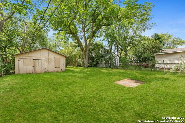 Image 16 of 18 For 518 Wright Ave