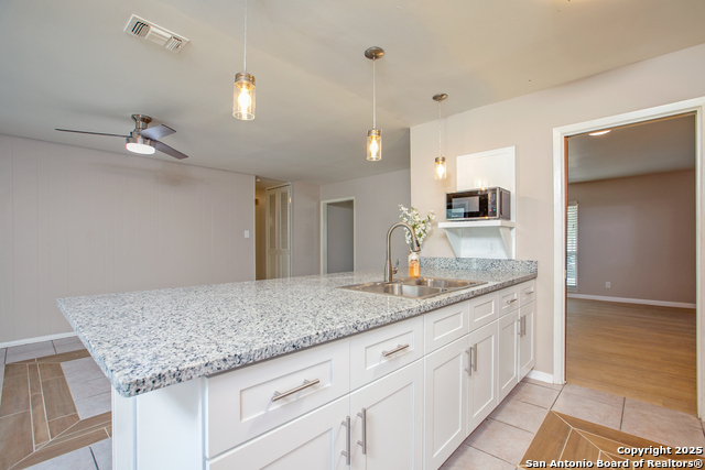 Image 12 of 28 For 5019 Northfield Dr