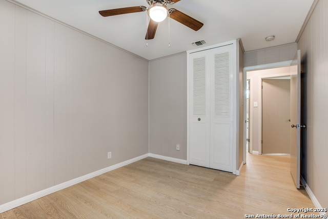 Image 18 of 28 For 5019 Northfield Dr