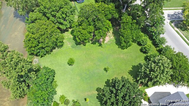 Image 2 of 12 For 337 Fair  