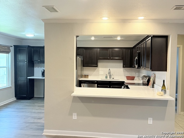 Image 4 of 29 For 100 Lorenz Rd  803