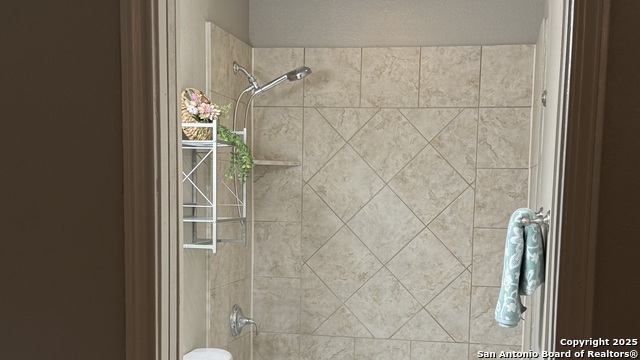 Image 6 of 29 For 100 Lorenz Rd  803