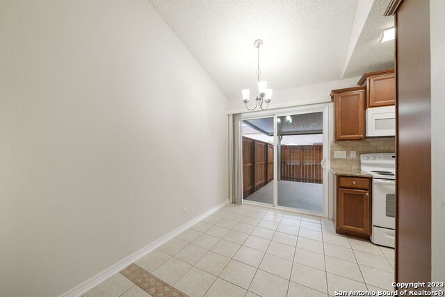 Listing photo id 12 for 9140 Timber Path 1301