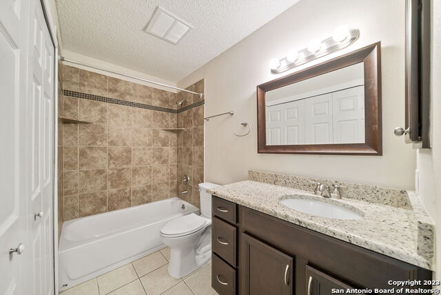 Listing photo id 17 for 9140 Timber Path 1301