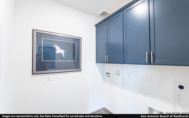 Listing photo id 13 for 182 Ednie Ln