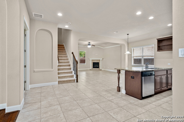 Image 8 of 47 For 723 Viento Point