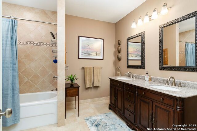 Listing photo id 20 for 5 Remington Circle