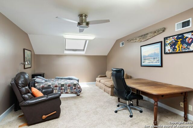 Listing photo id 22 for 5 Remington Circle