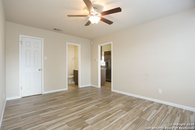 Image 10 of 17 For 8226 Creekline Drive