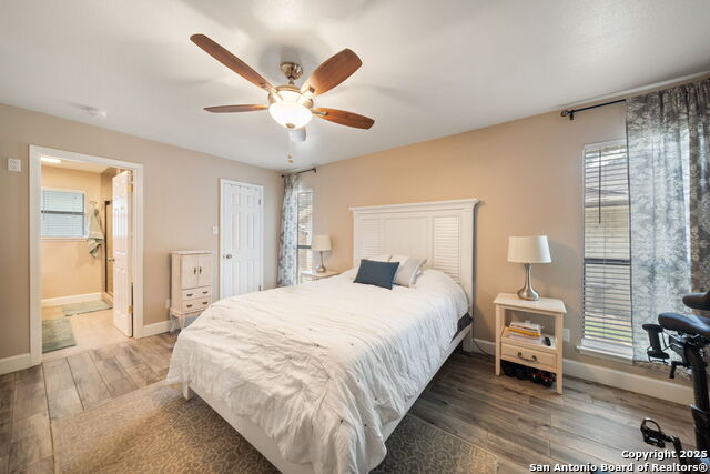 Image 23 of 38 For 7511 Louisa Allen Ct