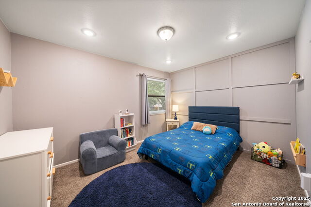 Image 27 of 38 For 7511 Louisa Allen Ct