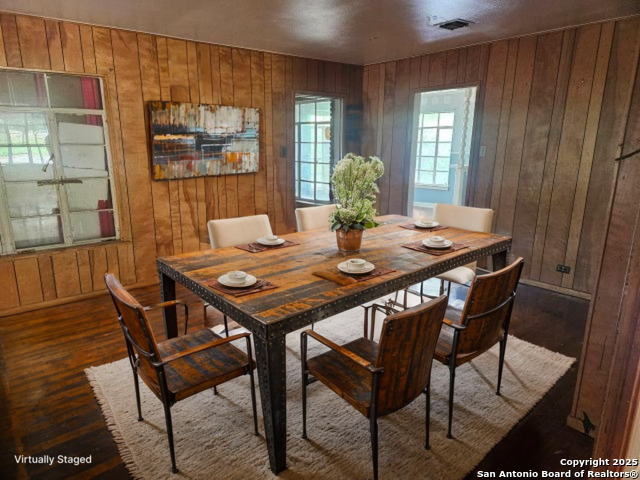 Image 10 of 21 For 2310 Gramercy W