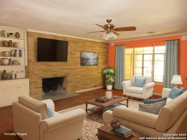 Image 6 of 21 For 2310 Gramercy W
