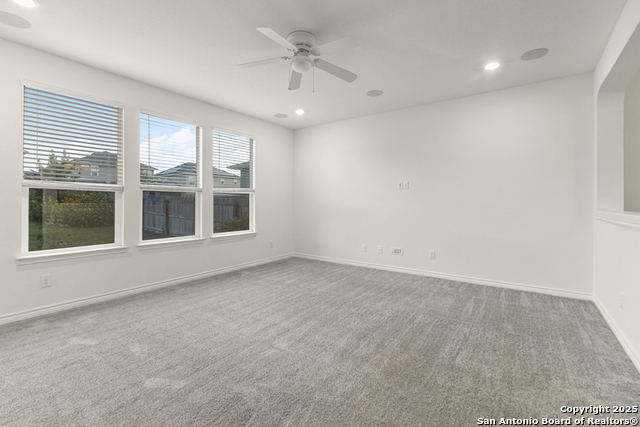 Image 10 of 34 For 4557 Klein Meadows