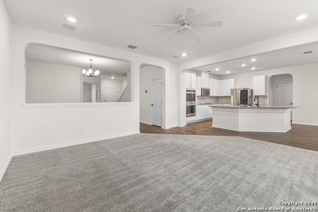Image 11 of 34 For 4557 Klein Meadows