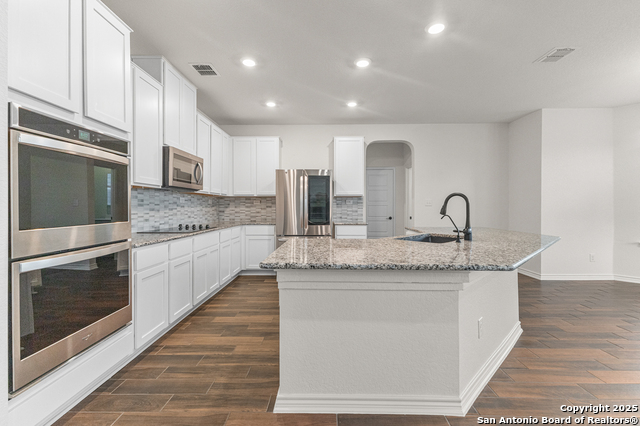 Image 13 of 34 For 4557 Klein Meadows