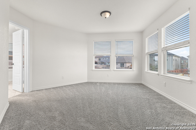 Image 26 of 34 For 4557 Klein Meadows