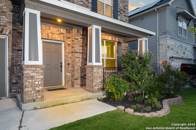 Image 4 of 34 For 4557 Klein Meadows