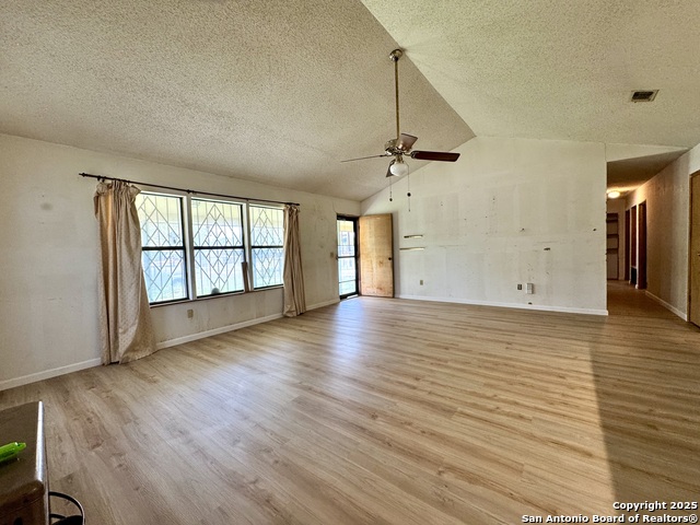 Image 13 of 41 For 4127 Pleasanton