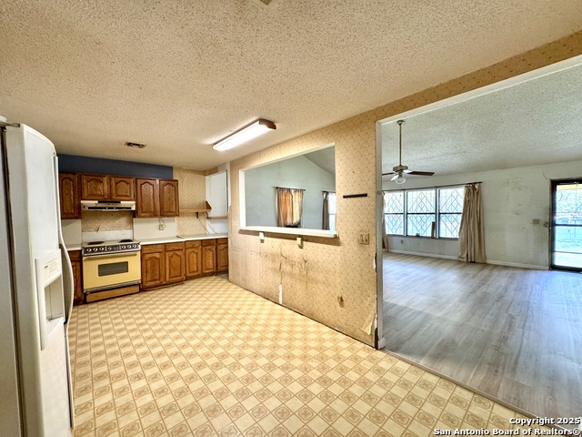 Image 16 of 41 For 4127 Pleasanton