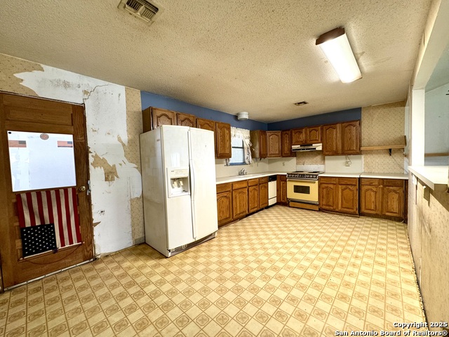 Image 17 of 41 For 4127 Pleasanton