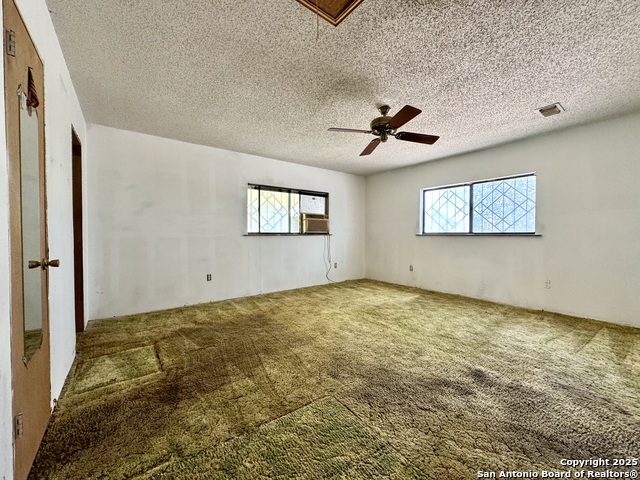 Image 22 of 41 For 4127 Pleasanton