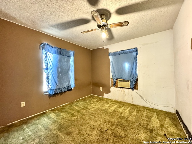 Image 25 of 41 For 4127 Pleasanton